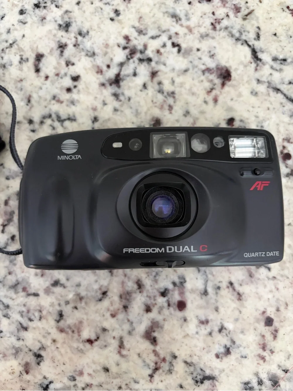 Vintage Minolta Freedom Dual C Quartz Date AF 35mm Film Camera Black Untested